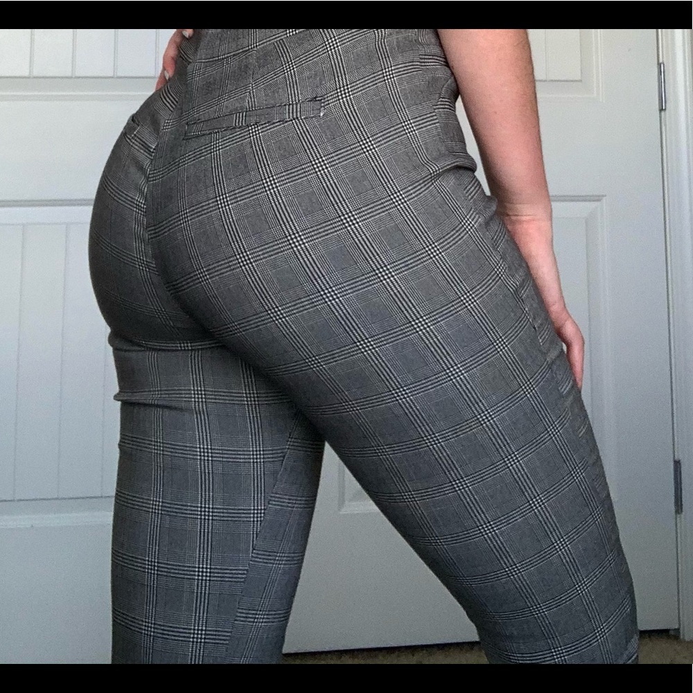 Simply Vera Vera Wang (M) Pants - Picture 2 of 3